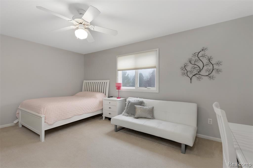 4618 Waterbury Drive, Clarkston, MI 48348 — Photo 31