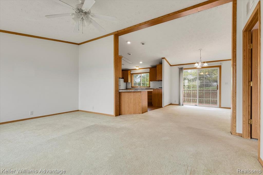 22 Ridgeway, Saline, MI 48176 — Photo 3
