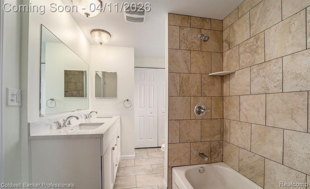 20338 Alderton Street, Detroit, MI 48219 — Photo 9