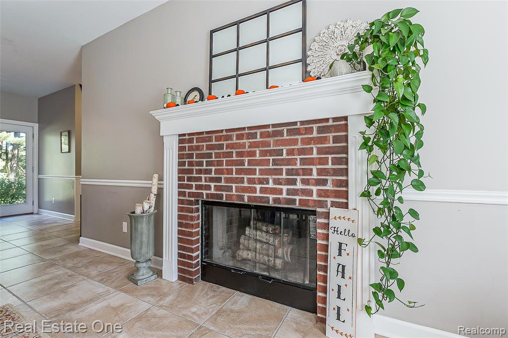 7155 Campbell Mills Court, Brighton, MI 48116 — Photo 13