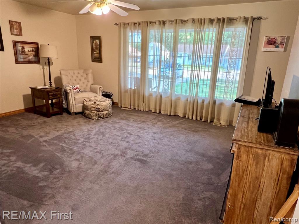 4547 Stephens Road, Warren, MI 48091 — Photo 12