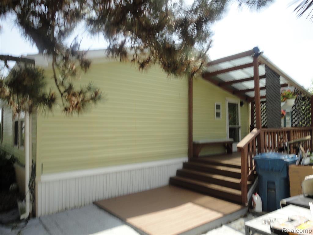 141 Concord, Adrian, MI 49221 — Photo 21