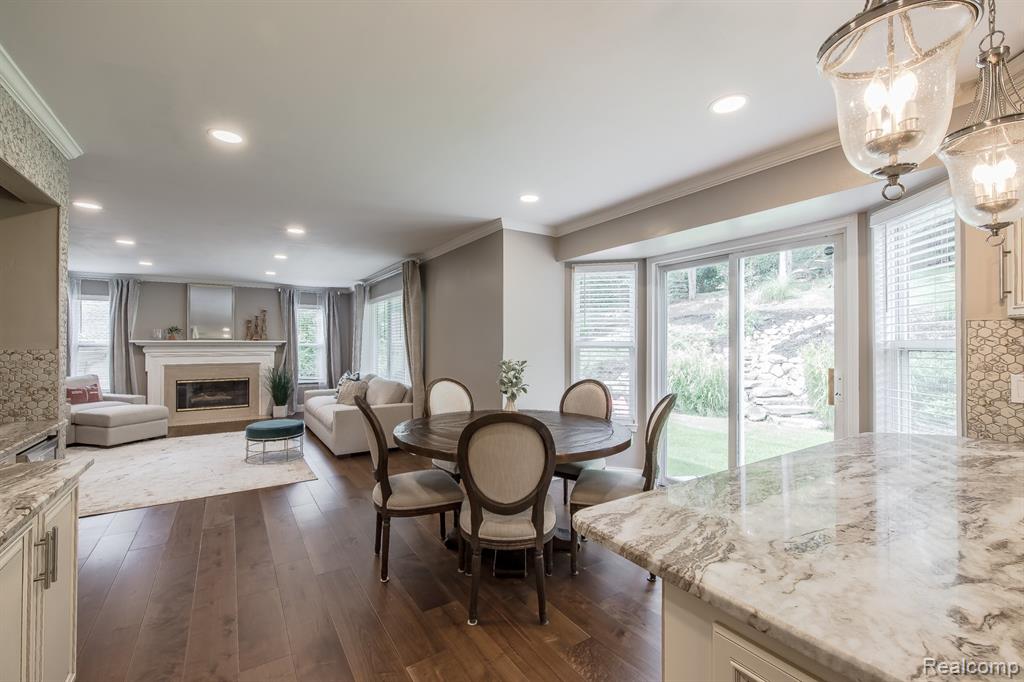 8640 Newport Drive, White Lake, MI — Photo 16