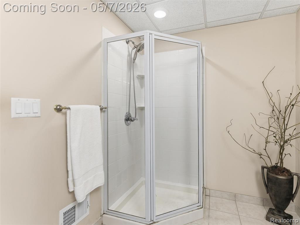 3874 Kaeleaf Road, Lake Orion, MI — Photo 39