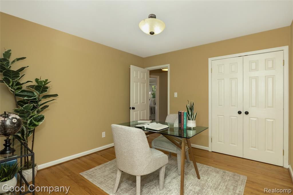 802 Orchard View Drive, Royal Oak, MI 48073 — Photo 20