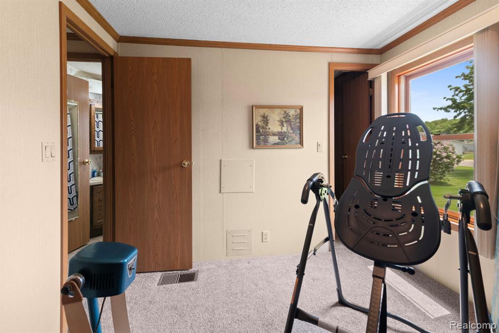 704 Webber Court, Linden, MI 48451 — Photo 27