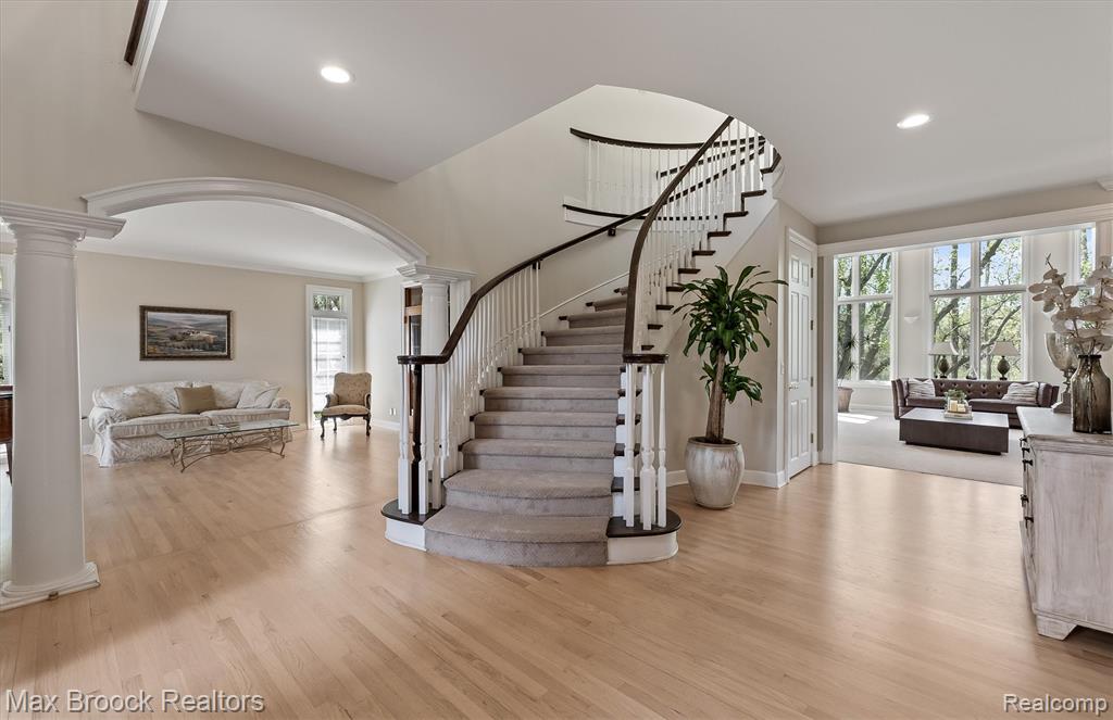 398 Shrewsbury Drive, Clarkston, MI 48348 — Photo 9