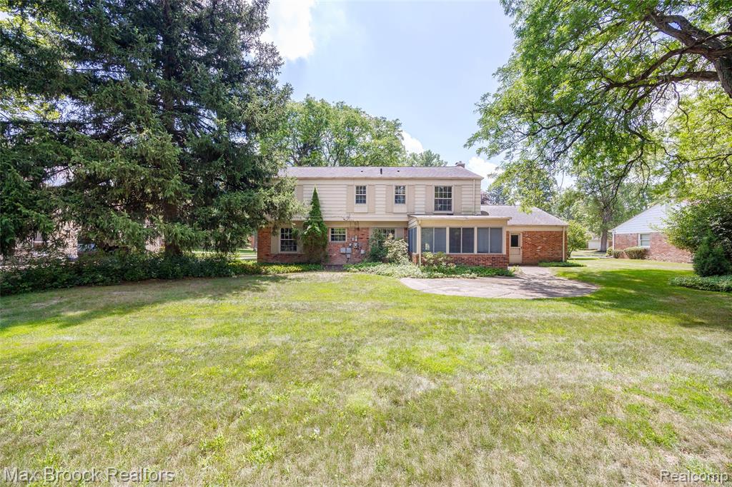 30830 Lincolnshire E, Beverly Hills, MI 48025 — Photo 24