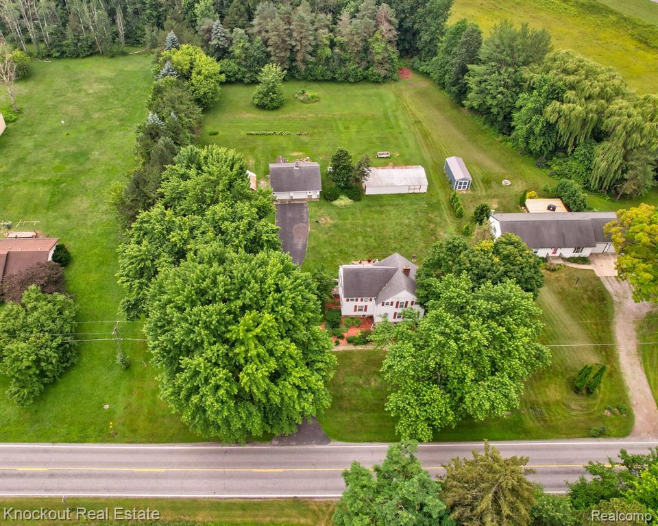 6814 Curtis Road, Bridgeport, MI 48722 — Photo 47