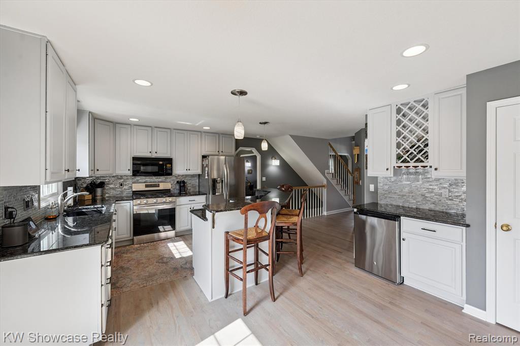 1147 Longview Lane, Saline, MI 48176 — Photo 11