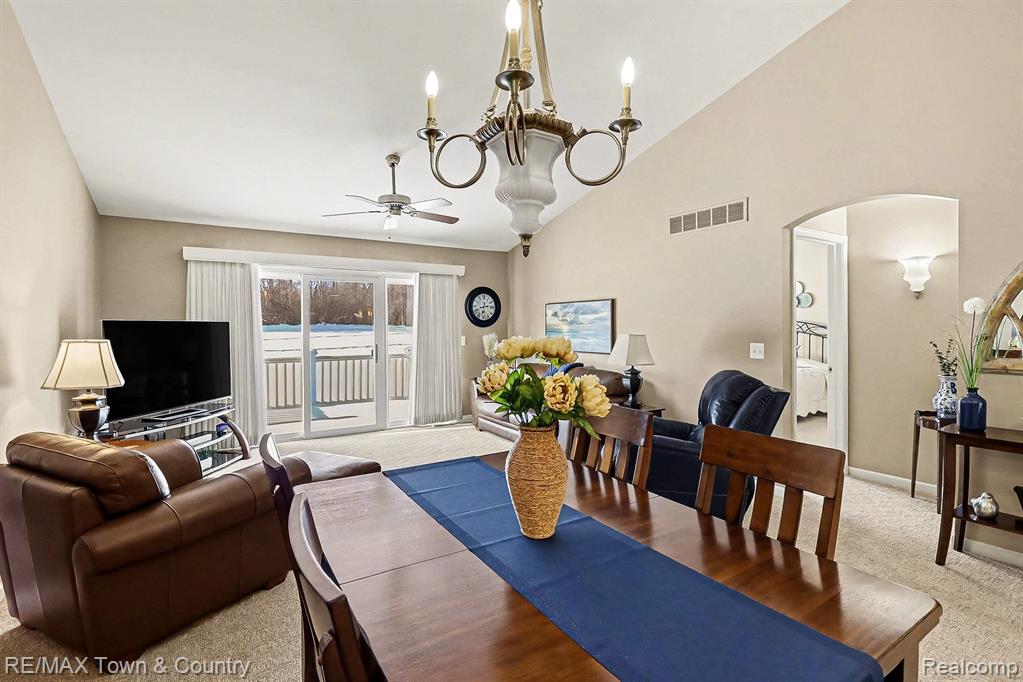 7241 Kings Way, Flushing, MI 48433 — Photo 8