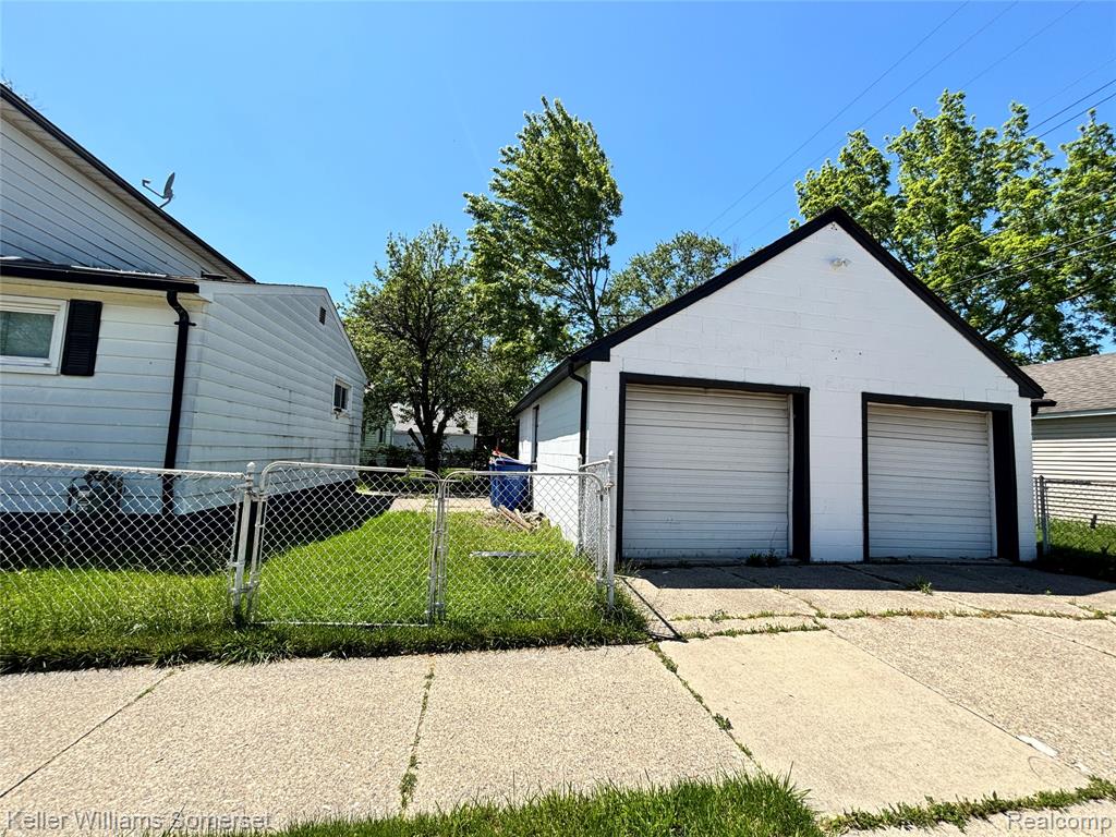 8145 Lozier Avenue, Warren, MI 48089 — Photo 13