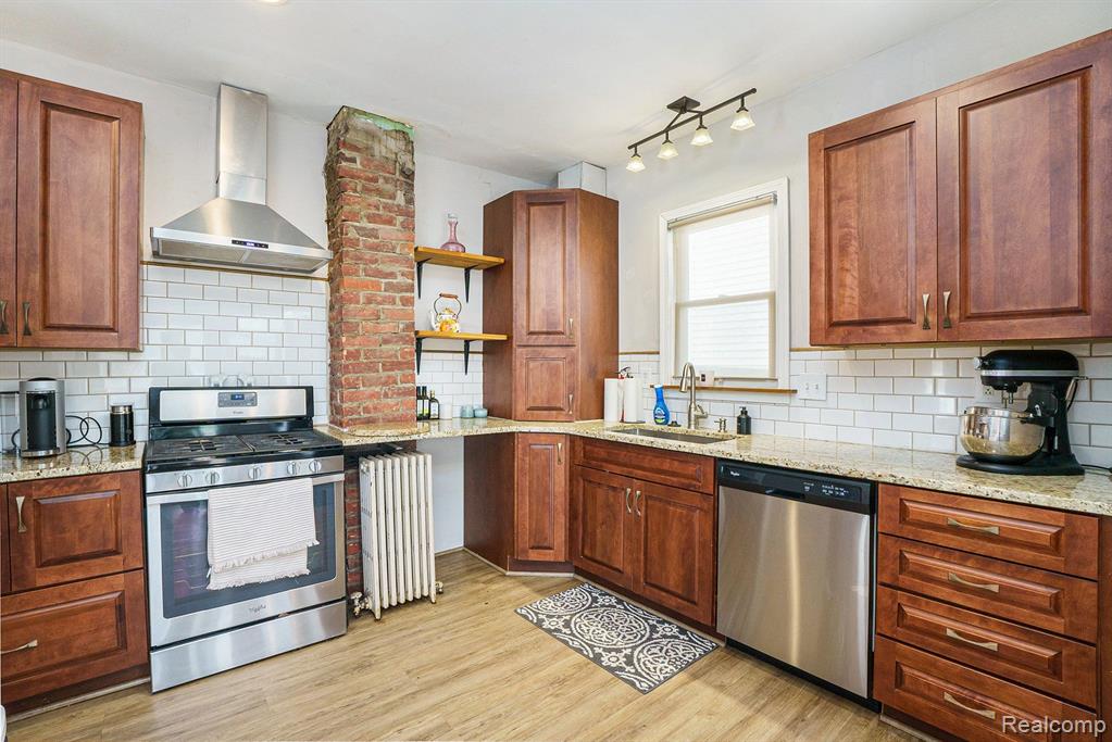 510 ACADEMY Street, Ferndale, MI 48220 — Photo 10