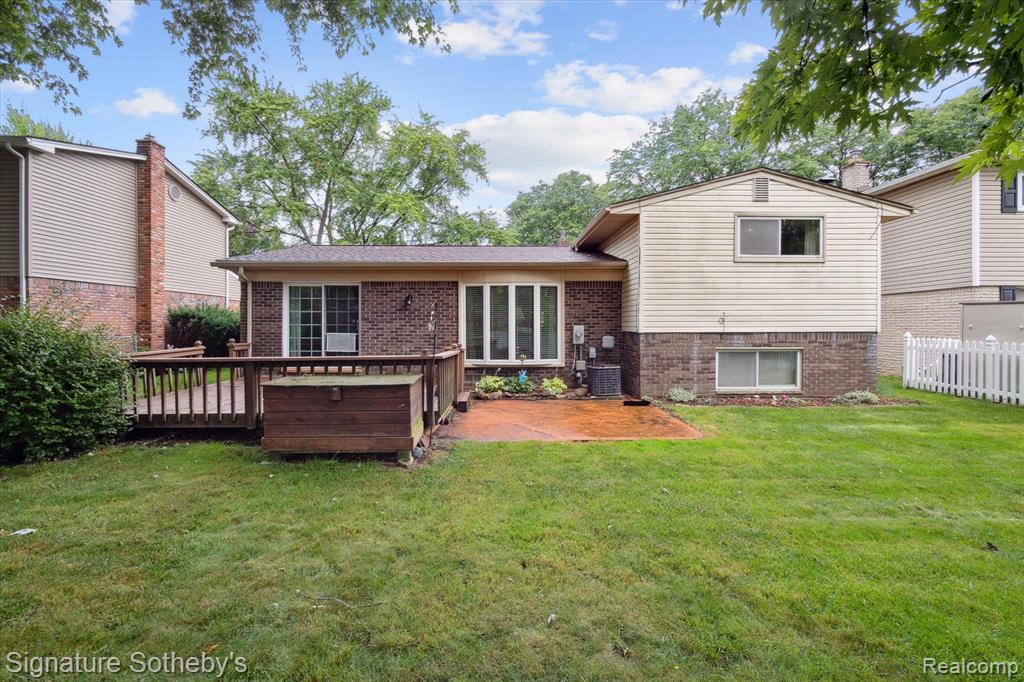 6142 Wedgewood Road, Canton, MI 48187 — Photo 33