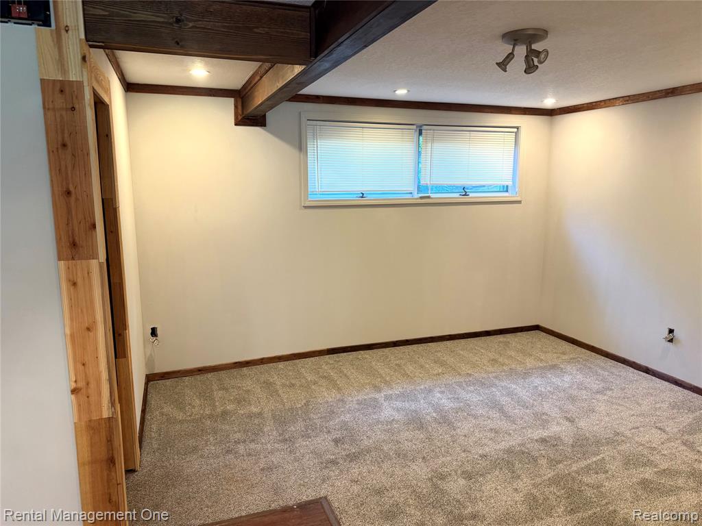 7621 Thornwood Street, Canton, MI 48187 — Photo 15