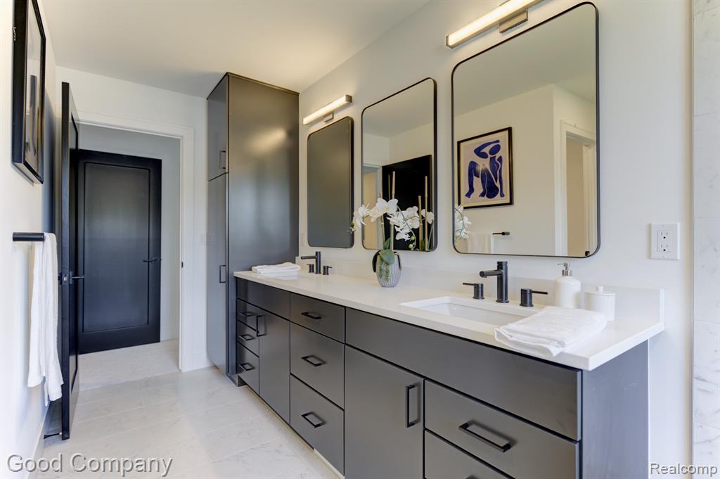 804 Irving Avenue, Royal Oak, MI 48067 — Photo 61