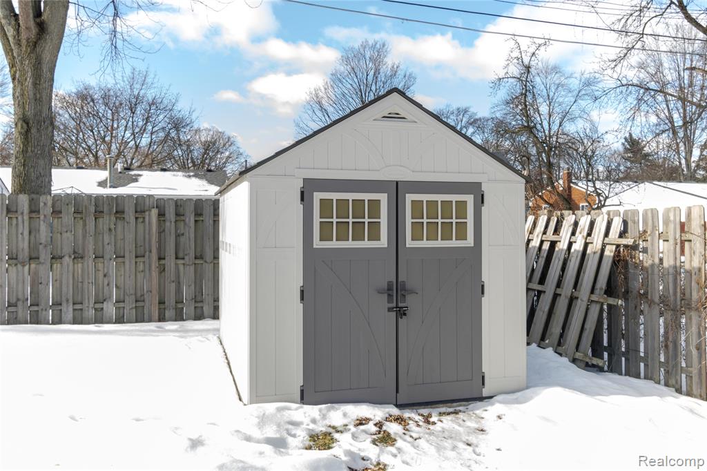 256 Crocker Boulevard, Mount Clemens, MI 48043 — Photo 36