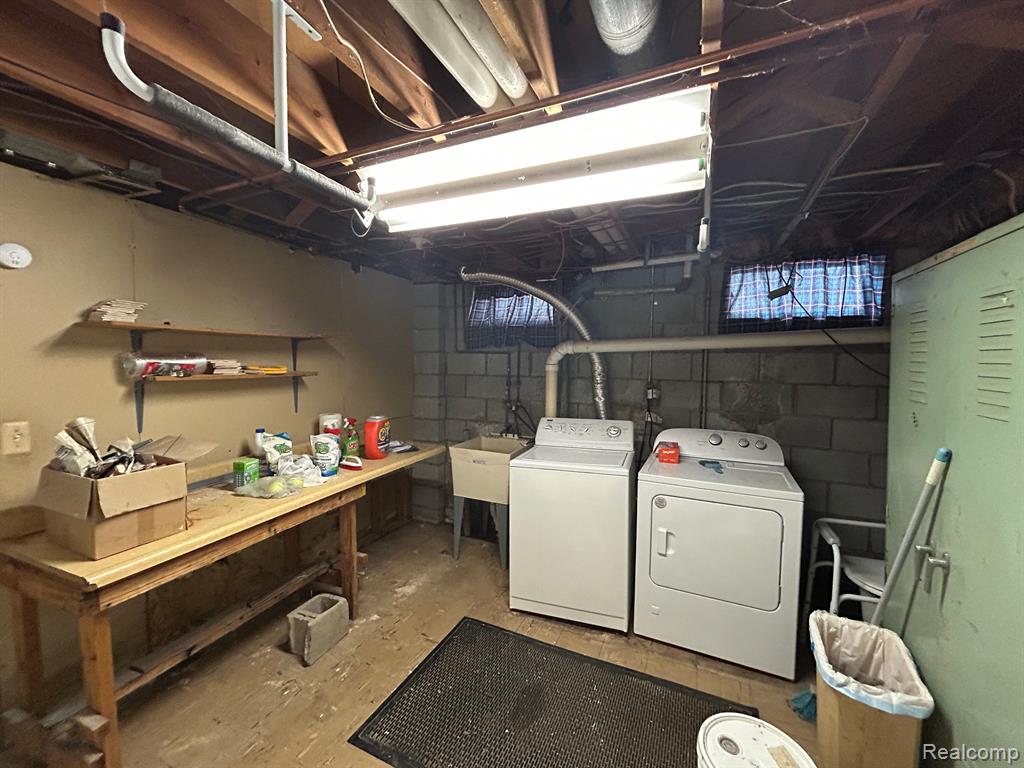3084 CHARING CROSS Road, Ann Arbor, MI 48108 — Photo 26