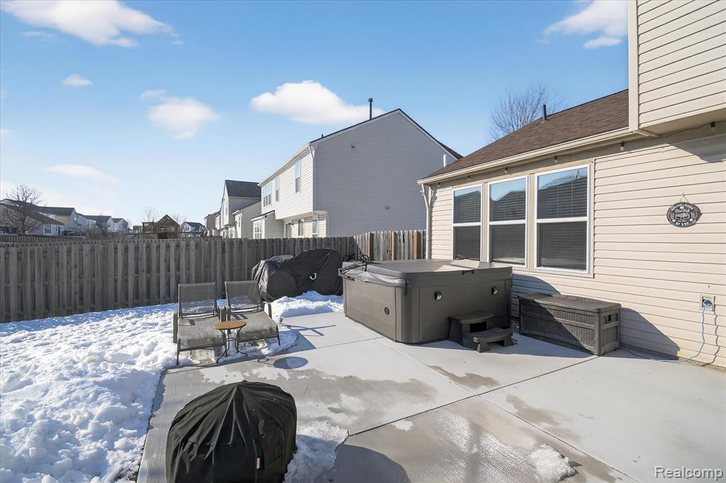 7526 Carlton Drive, Ypsilanti, MI 48197 — Photo 43