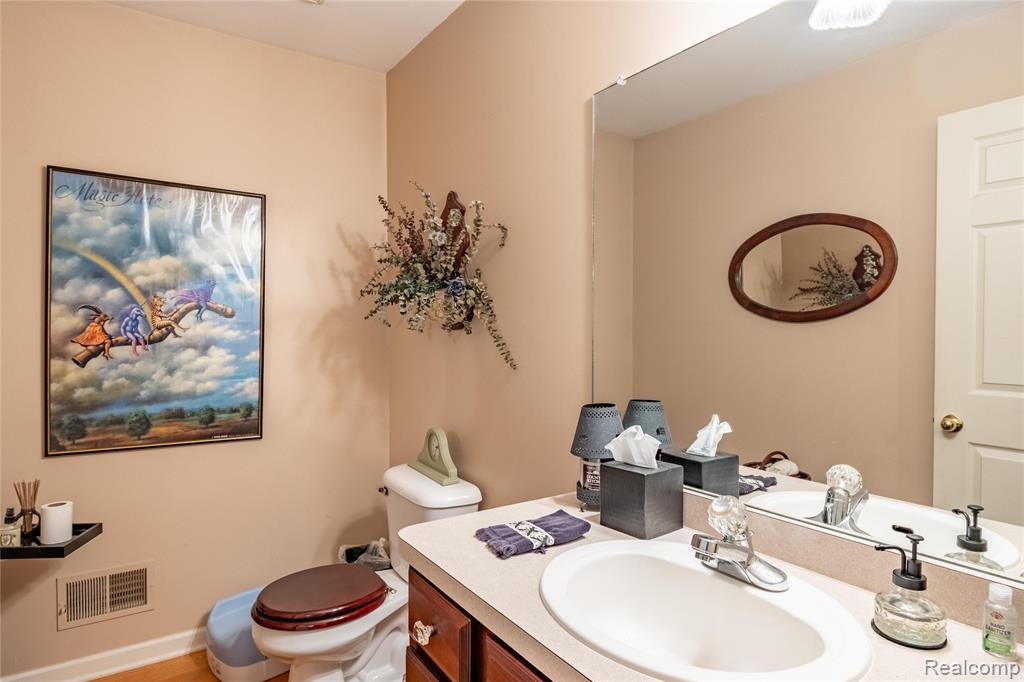 6327 SEQUOIA Drive, Ypsilanti, MI 48197 — Photo 25