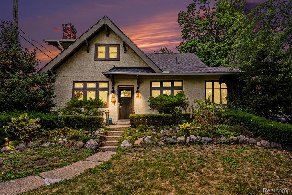 1 Kensington Boulevard, Pleasant Ridge, MI
