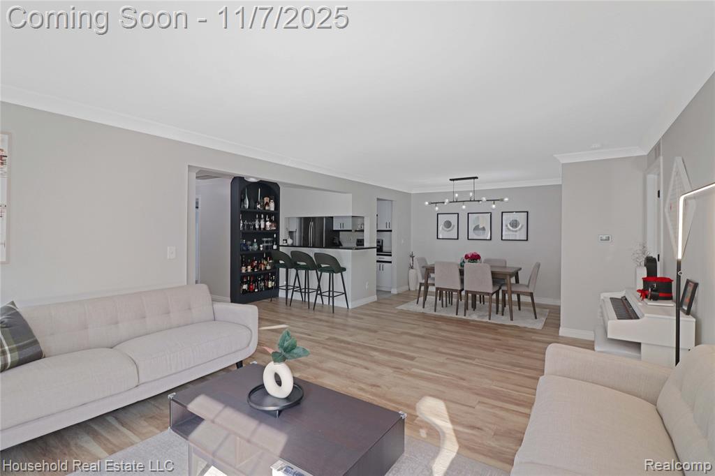 4354 Berkshire Drive, Sterling Heights, MI 48314 — Photo 6
