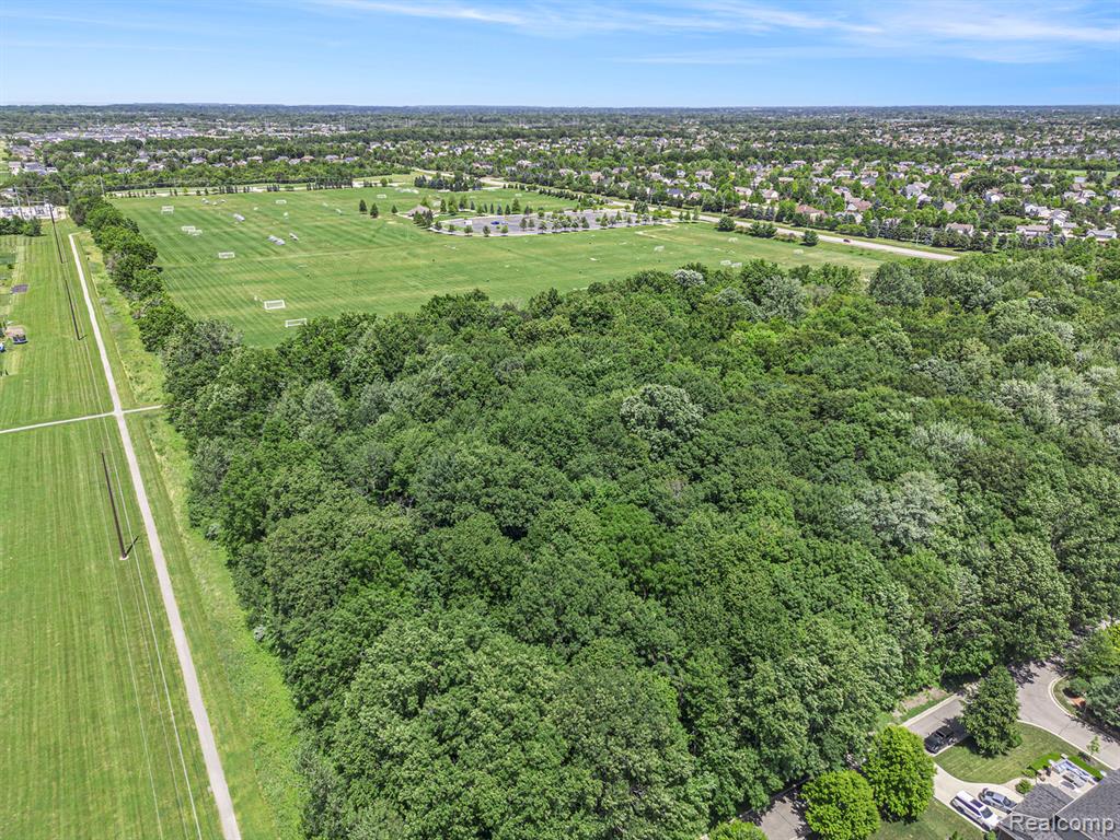 51021 Laurel Park, Canton, MI 48188 — Photo 47