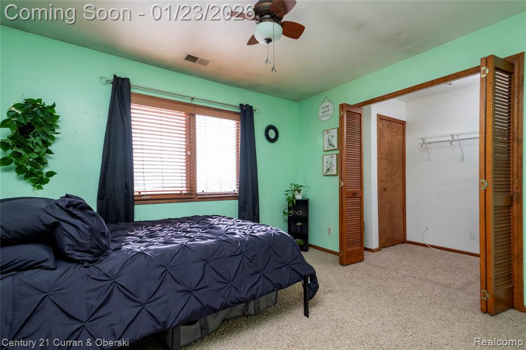 1585 Harbour Boulevard, 166, Trenton, MI 48183 — Photo 18