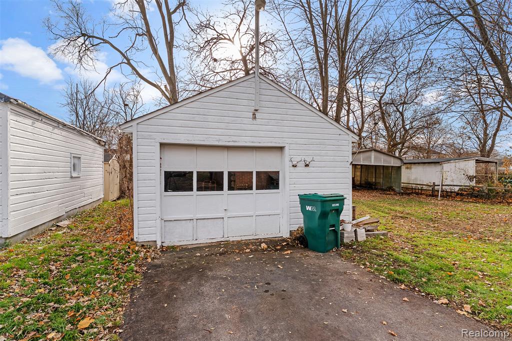 821 Ryan Street, Owosso, MI 48867 — Photo 24