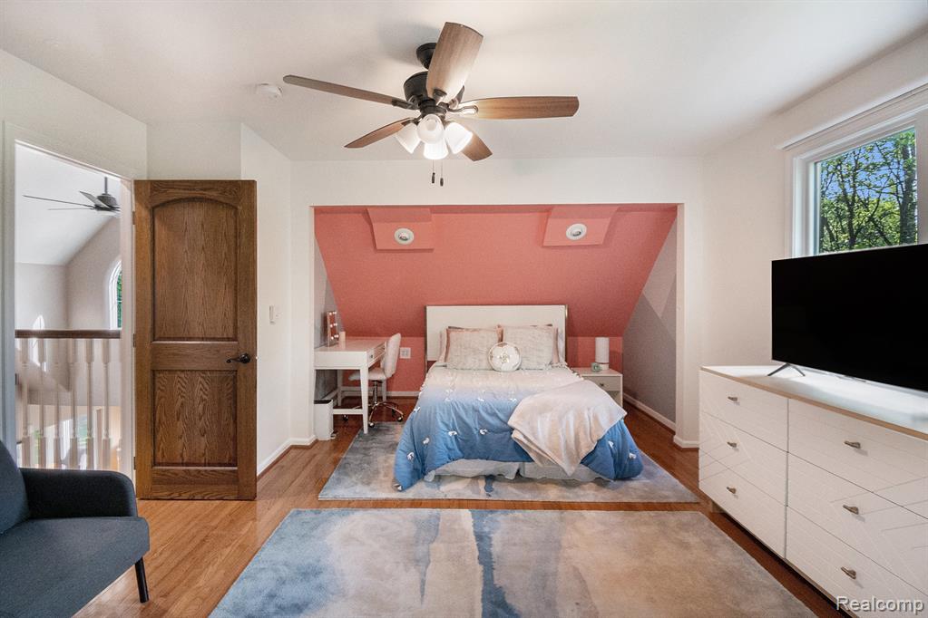 8315 Woodland Circle, Goodrich Vlg, MI — Photo 18