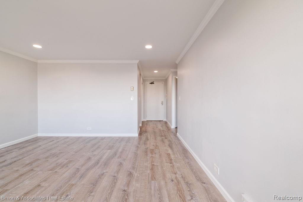 22700 Garrison Street, 604, Dearborn, MI 48124 — Photo 11