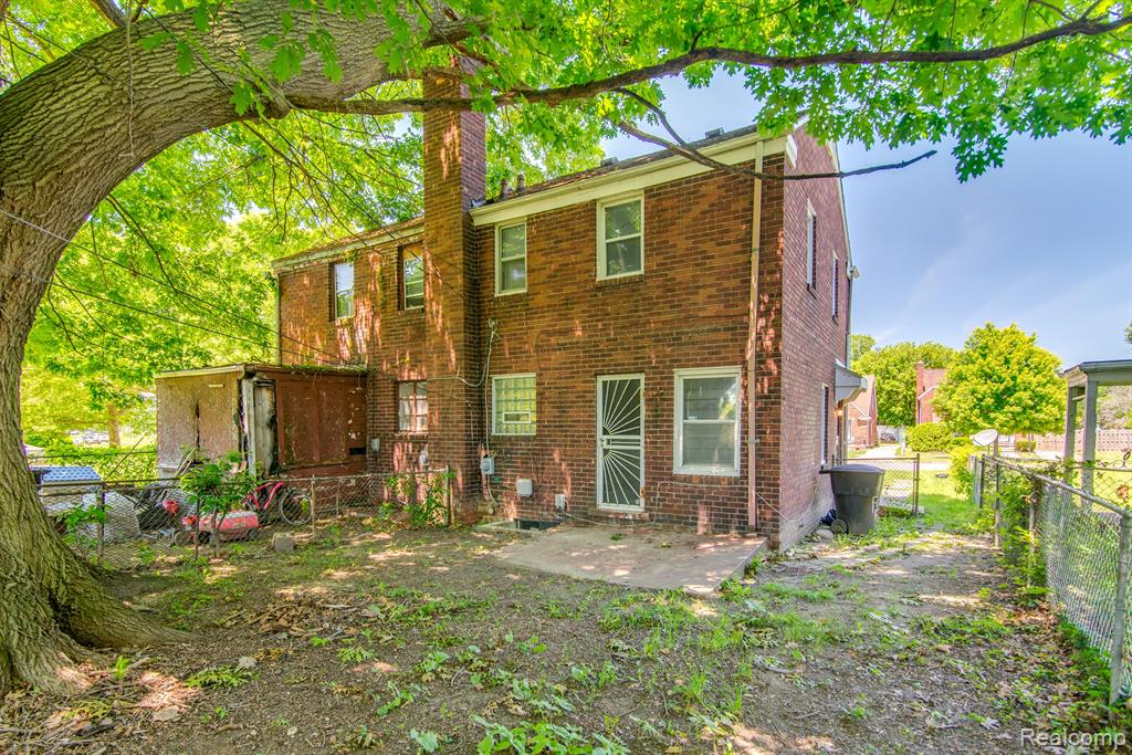13118 FRANKFORT Street, Detroit, MI 48213 — Photo 18