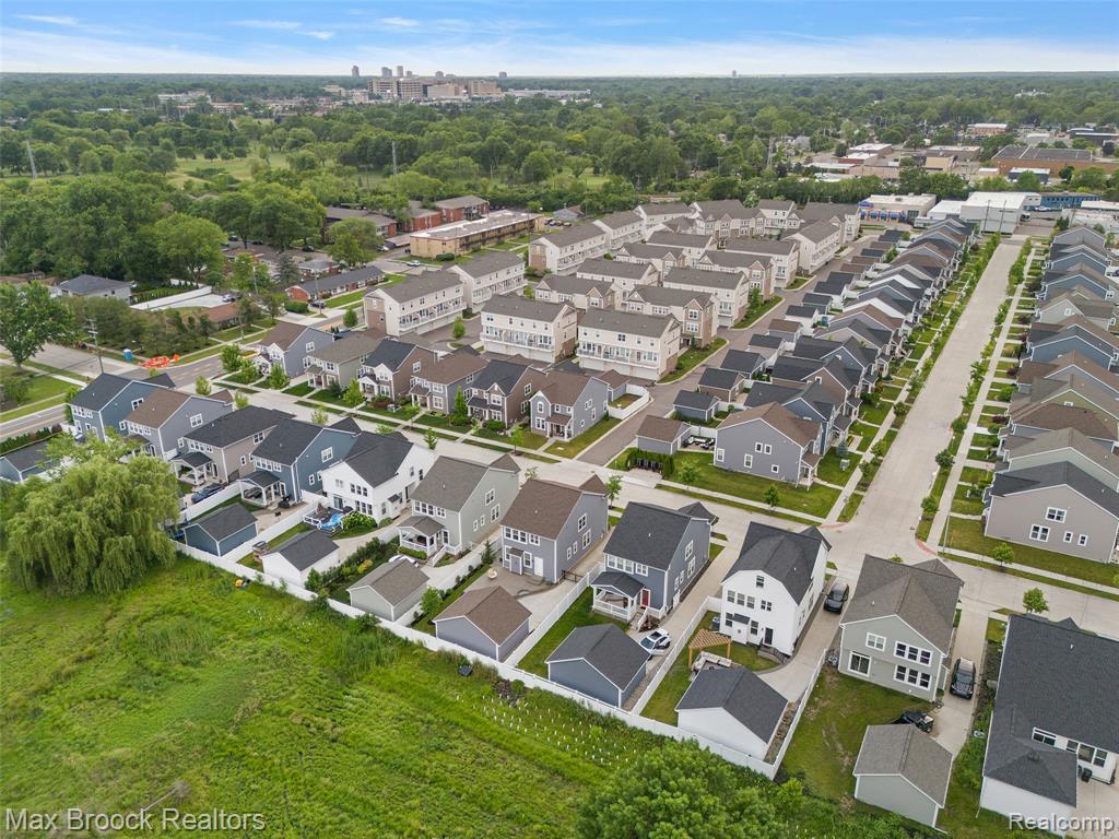 4260 Kent Road, Royal Oak, MI 48073 — Photo 40