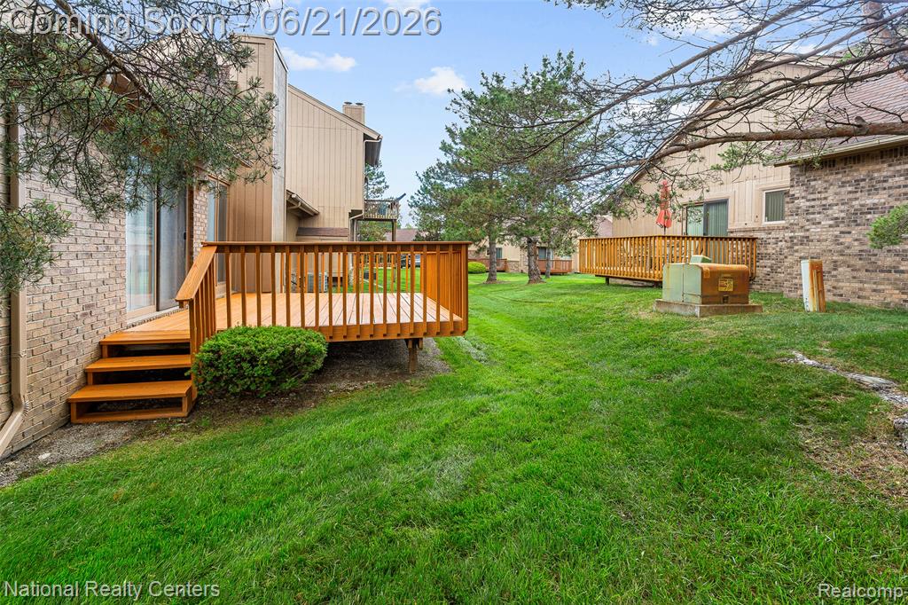 6153 Westbrooke Drive, West Bloomfield, MI — Photo 4