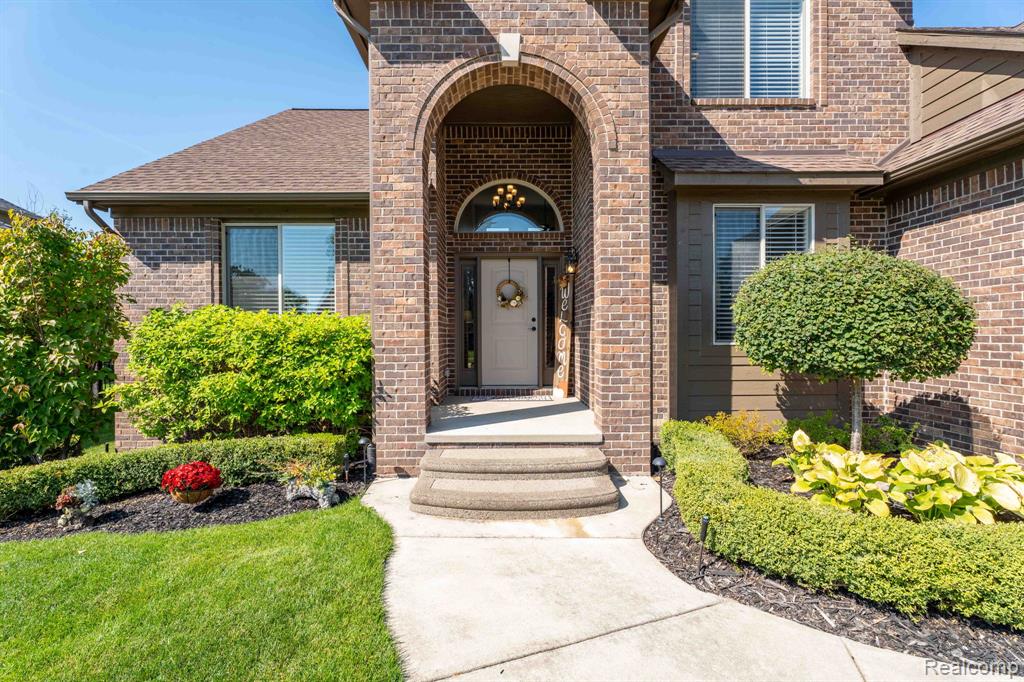 50093 Oakbrooke Drive, New Baltimore, MI 48047 — Photo 5