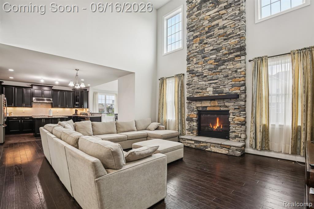 51110 Gulfstream Park Drive, Canton, MI 48188 — Photo 8