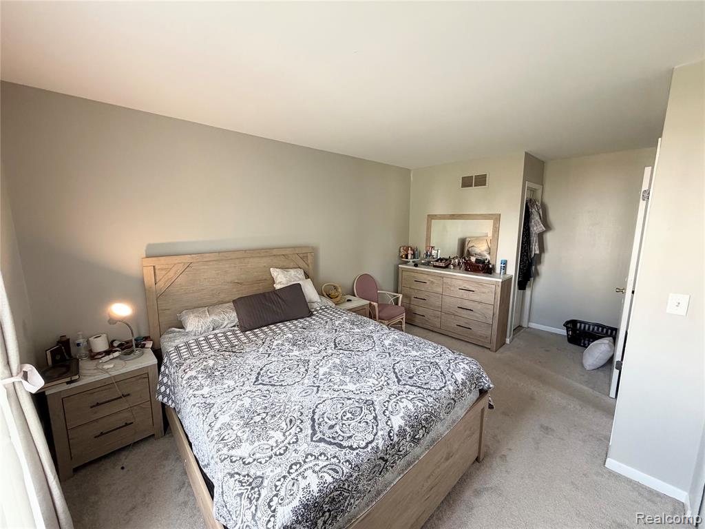 8542 SPINNAKER WAY, Ypsilanti, MI 48197 — Photo 12