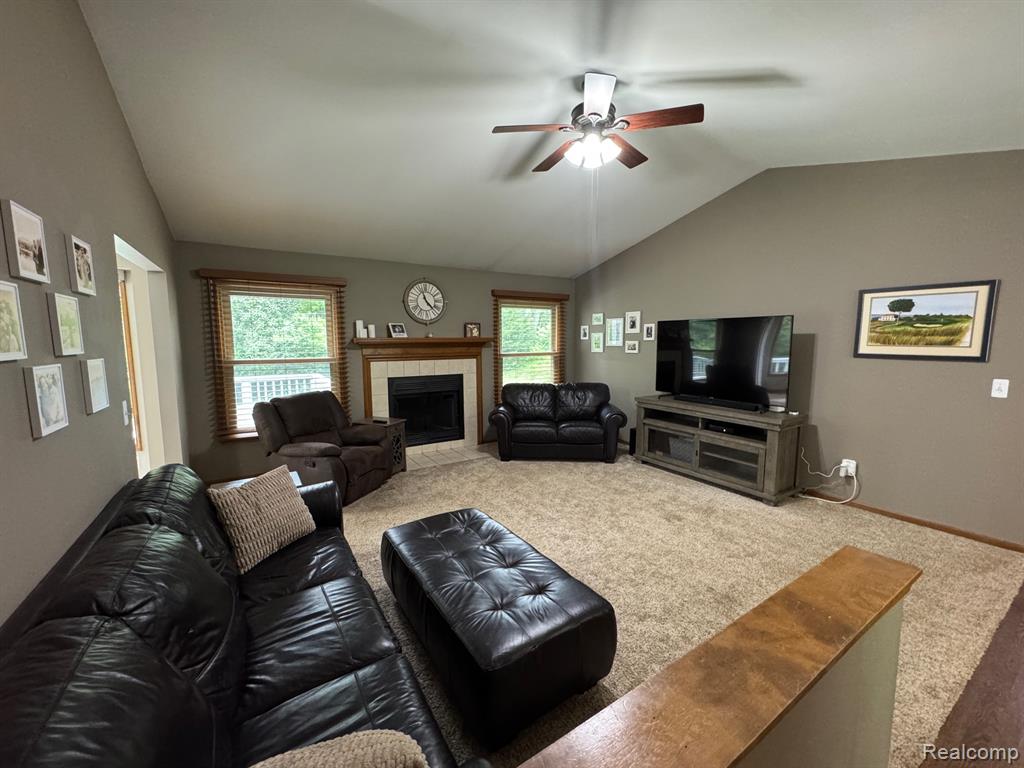 5851 Kingfisher Lane, Clarkston, MI — Photo 13