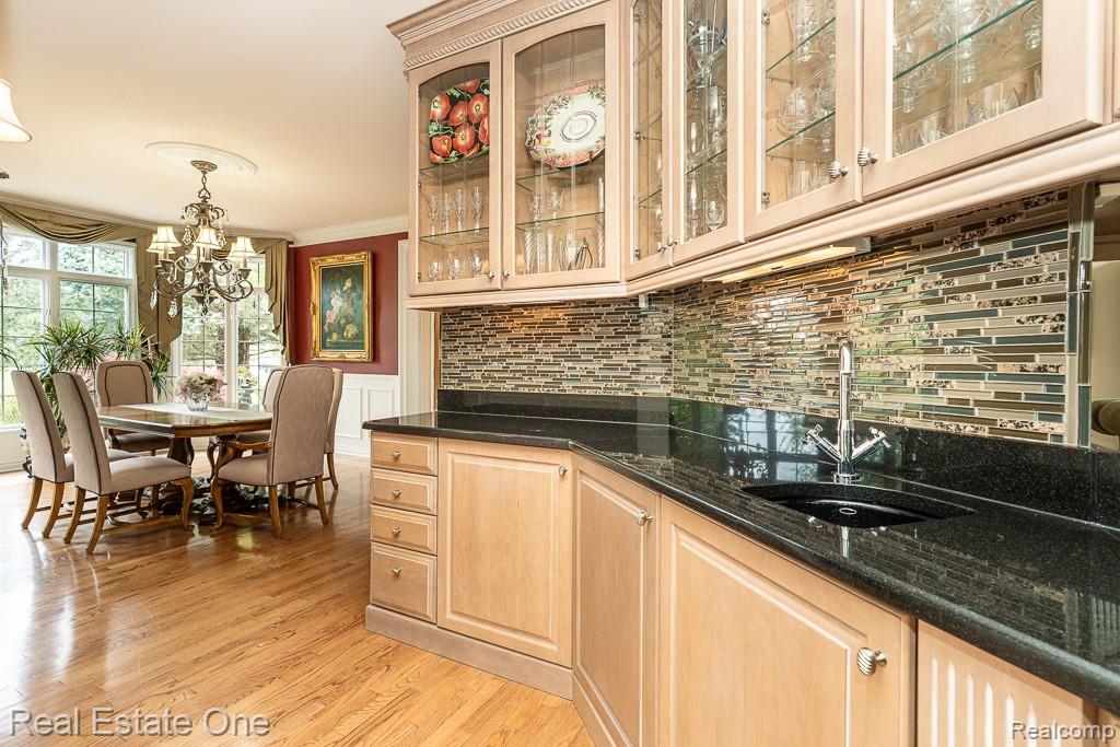 2483 Spyglass Drive, Oakland, MI — Photo 9