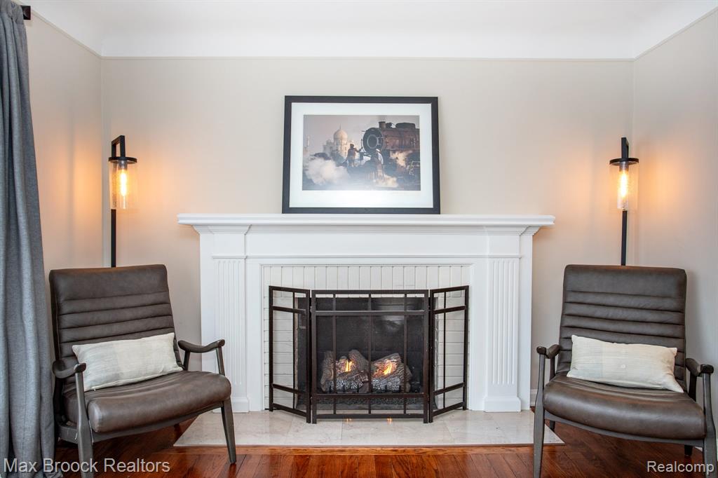 26434 Wyoming Road, Huntington Woods, MI — Photo 8
