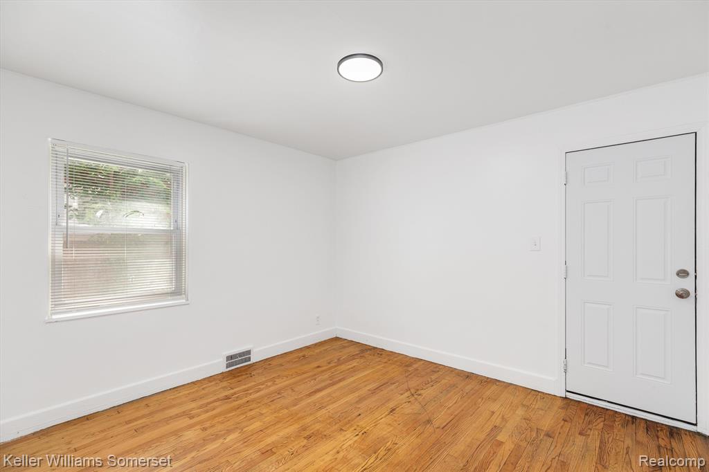 4637 Devonshire Road, Detroit, MI 48224 — Photo 16