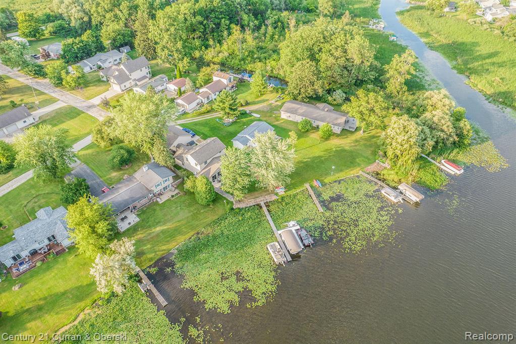 504 Olcott Lake Drive, Jackson, MI 49201 — Photo 45
