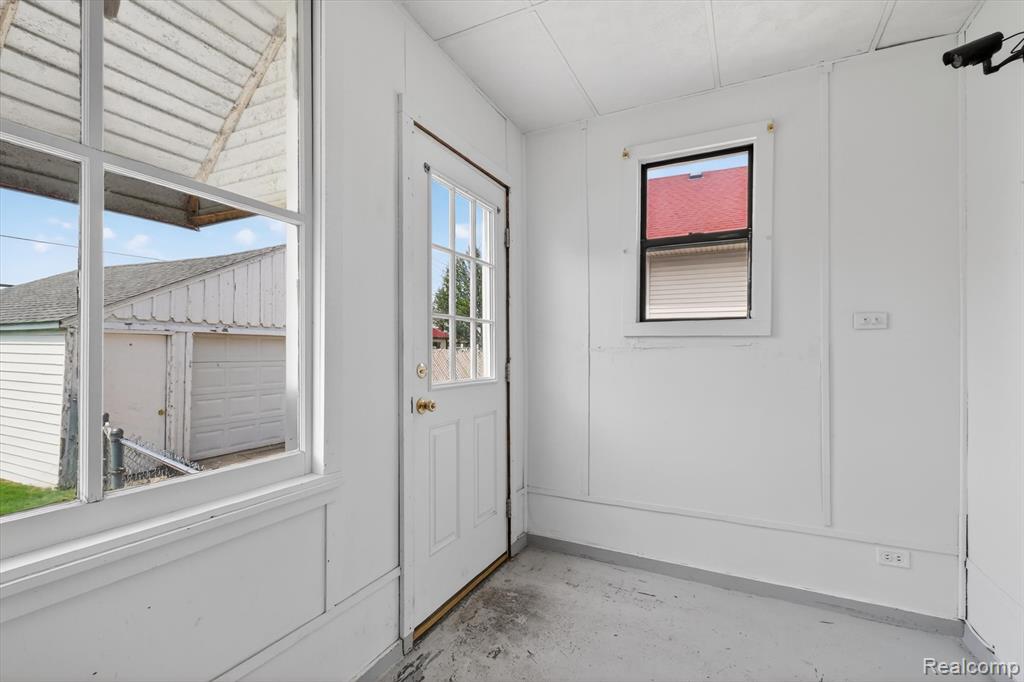 1070 1st Street, Wyandotte, MI 48192 — Photo 29
