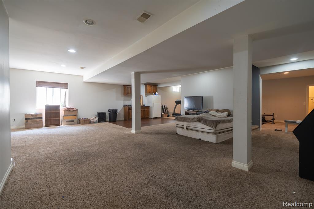 39122 Nautical Lane, Harrison Township, MI — Photo 34