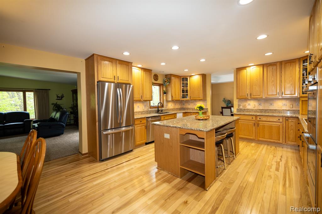 321 Elio, Highland, MI — Photo 13