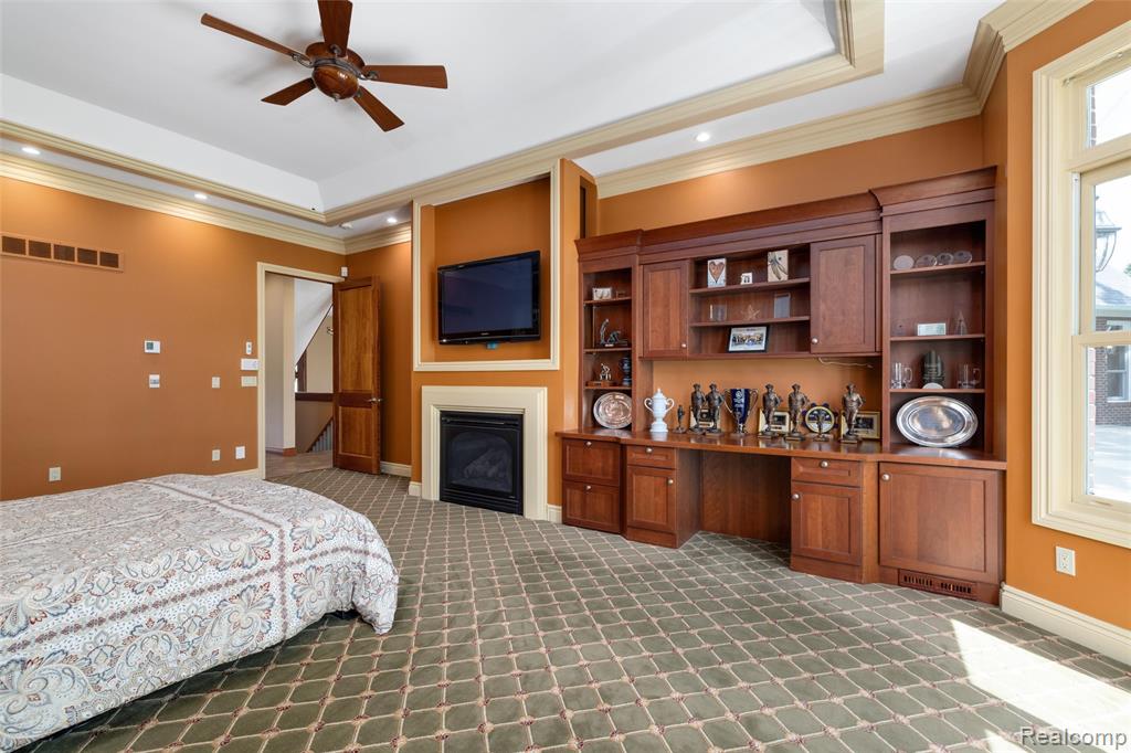 7432 Foxburg Court, Clarkston, MI 48348 — Photo 37