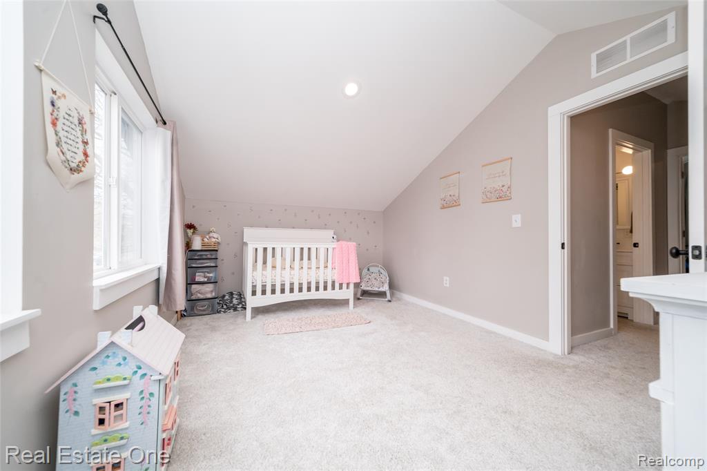 515 S Michigan Avenue, Howell, MI 48843 — Photo 29