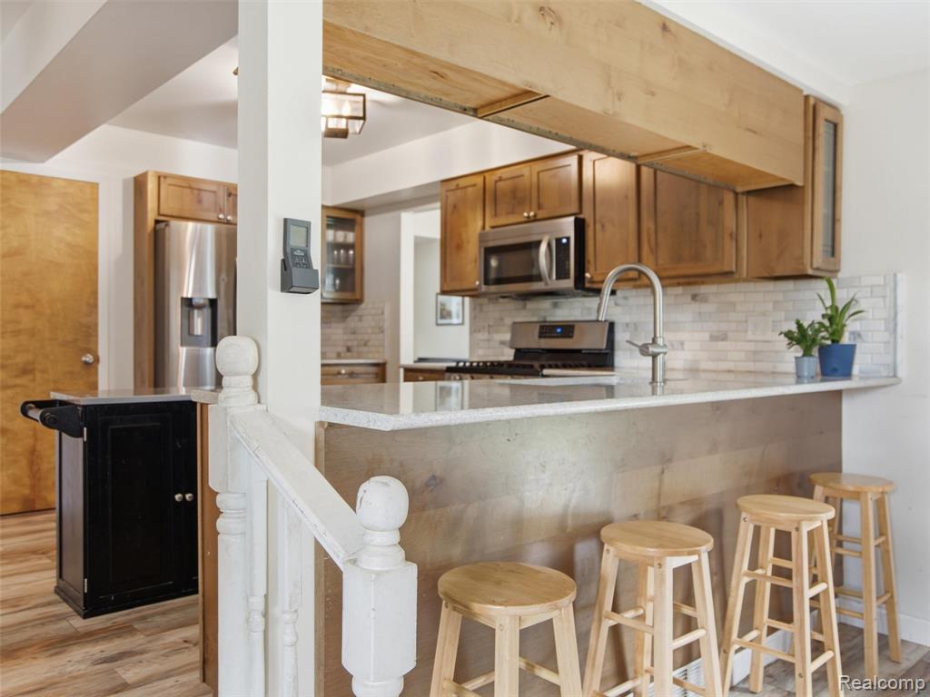 4040 Taggett Lake Drive, Highland, MI — Photo 17