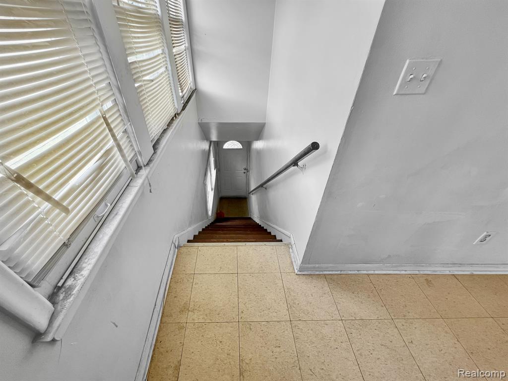 2121 BEARD Street, Detroit, MI 48209 — Photo 29