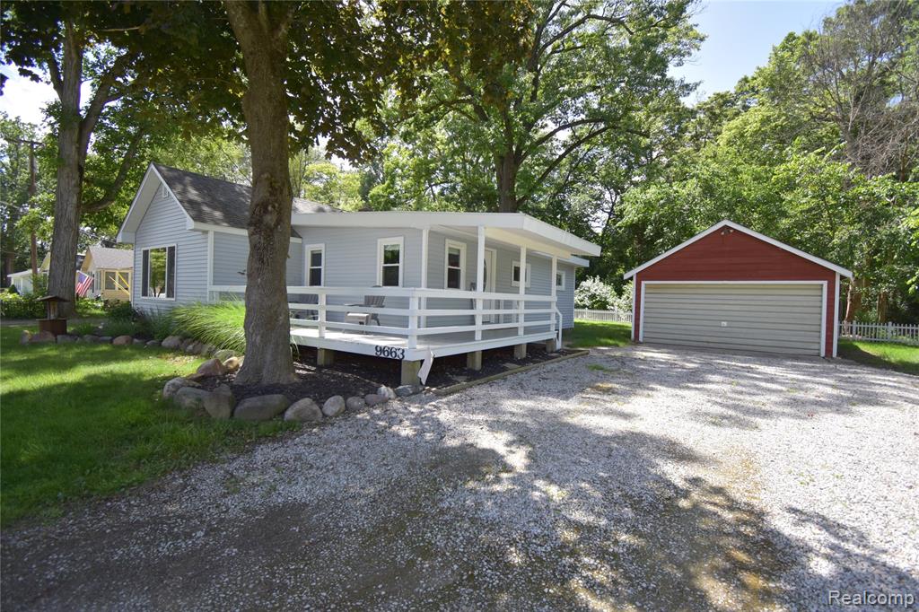 9663 Winston Road, Pinckney, MI 48169 — Photo 17